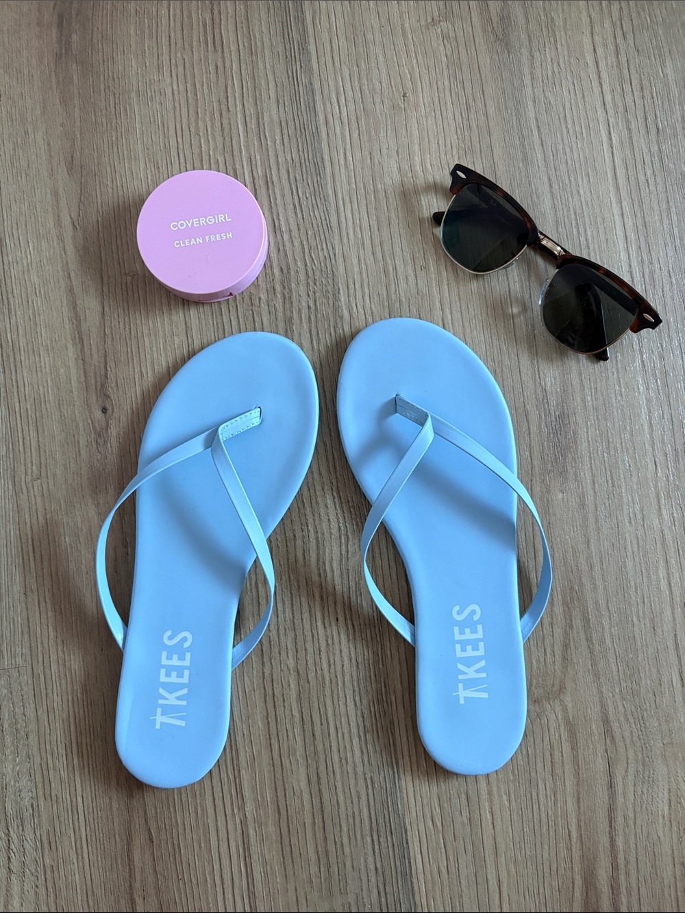 Tkees powder blue size 7